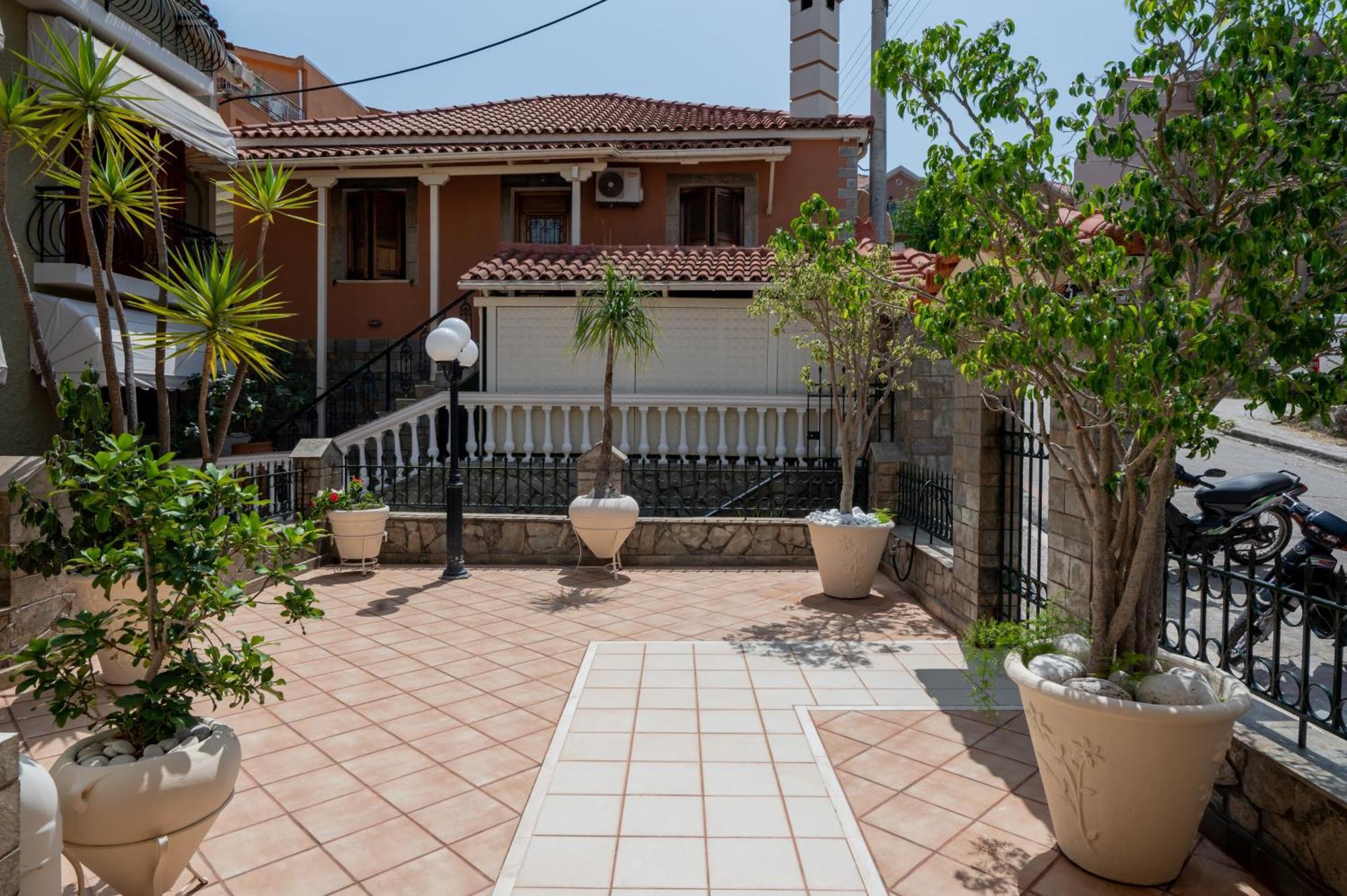 Monteduca Apartments Argostoli  Ngoại thất bức ảnh