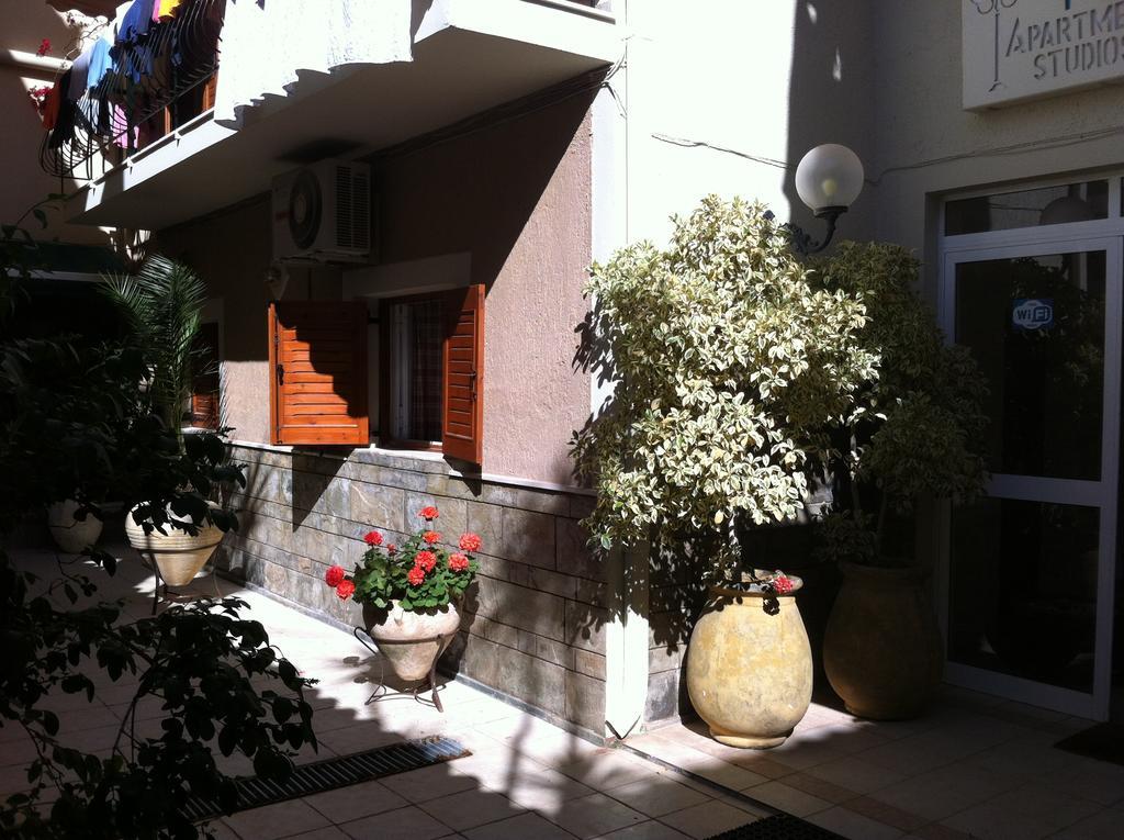 Monteduca Apartments Argostoli  Ngoại thất bức ảnh