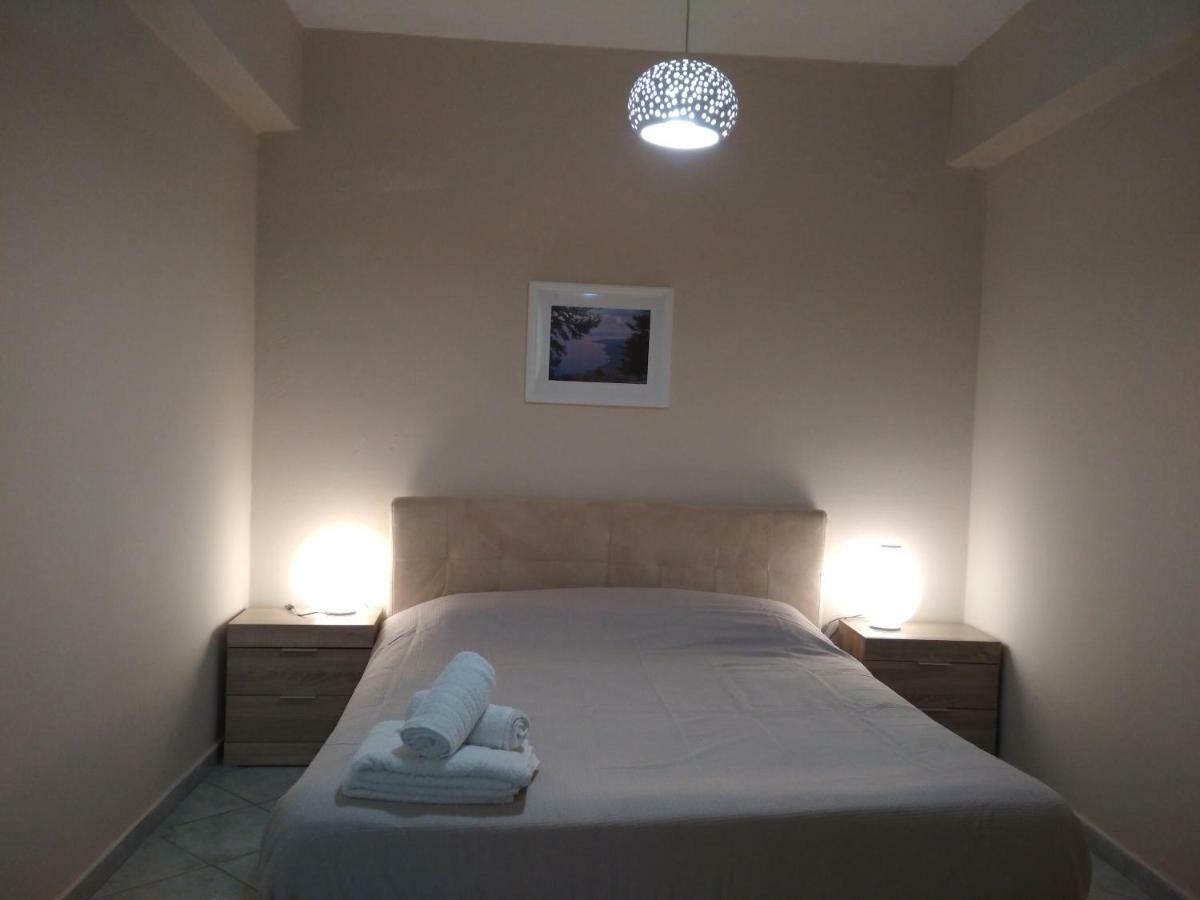 Monteduca Apartments Argostoli  Ngoại thất bức ảnh